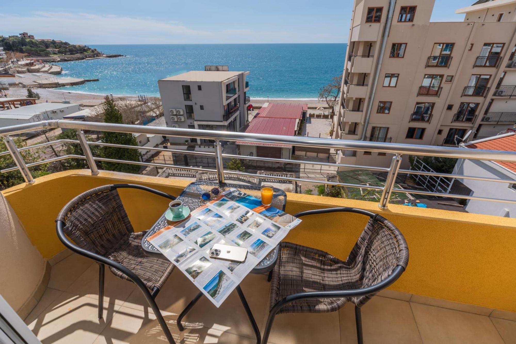Apartments Dobra Voda Chambre photo