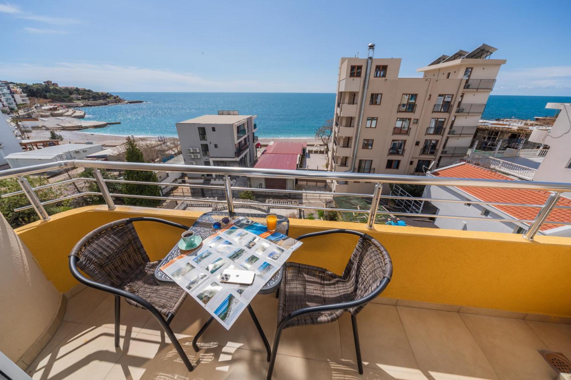 Apartments Dobra Voda Chambre photo