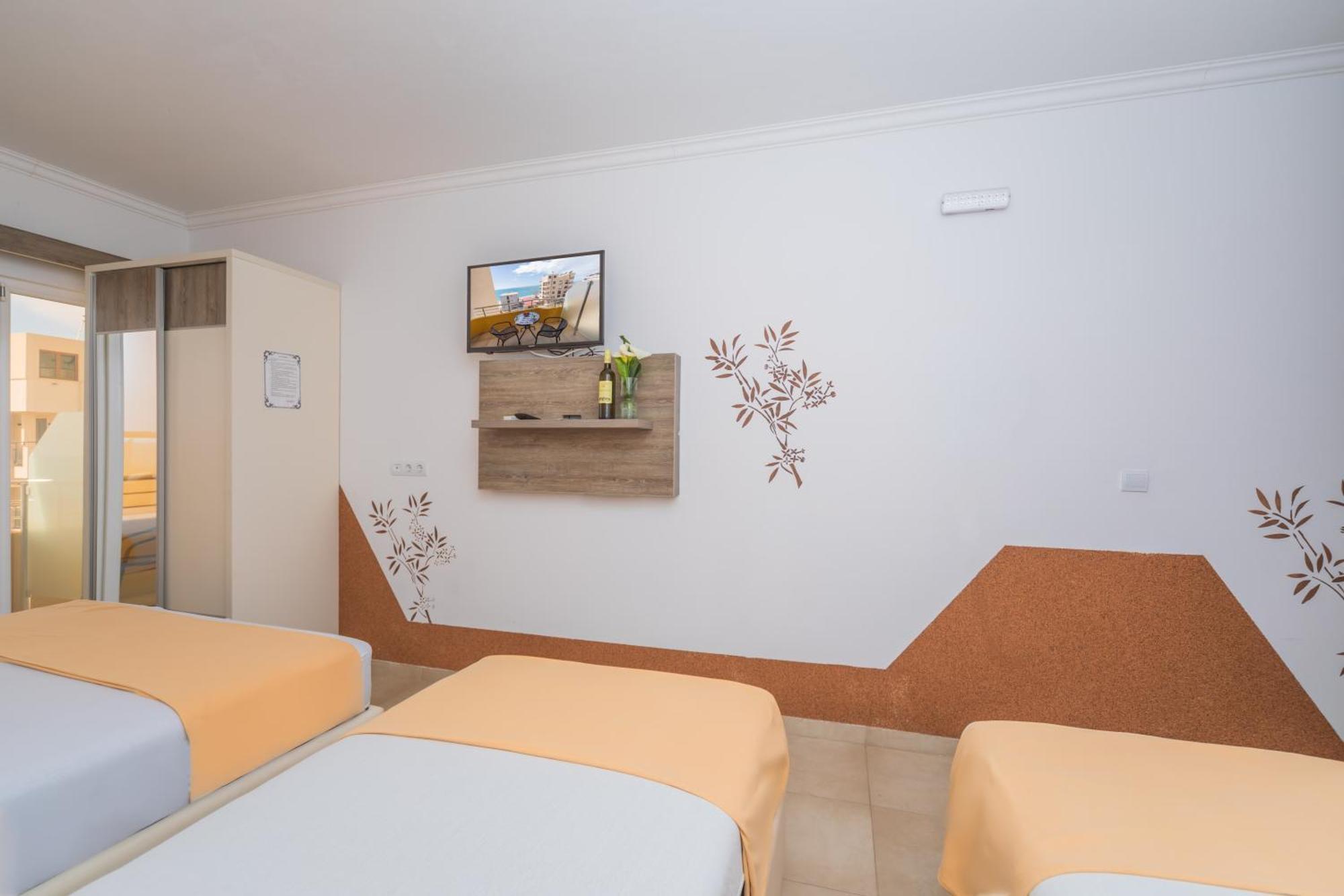 Apartments Dobra Voda Chambre photo